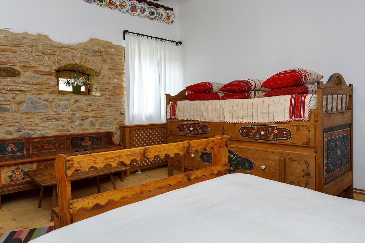 Viscri 44 Hotel Екстериор снимка
